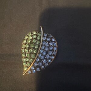Vintage Lisner Rhinestone Leaf Brooch – Green & Blue Pave – Signed